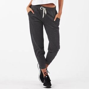 Vuori Performance Jogger, Charcoal Heather, Size M